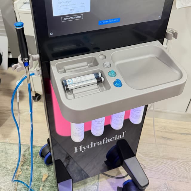 HydraFacial 6 pack at Radiant Rose Skin Co. in Houston, TX